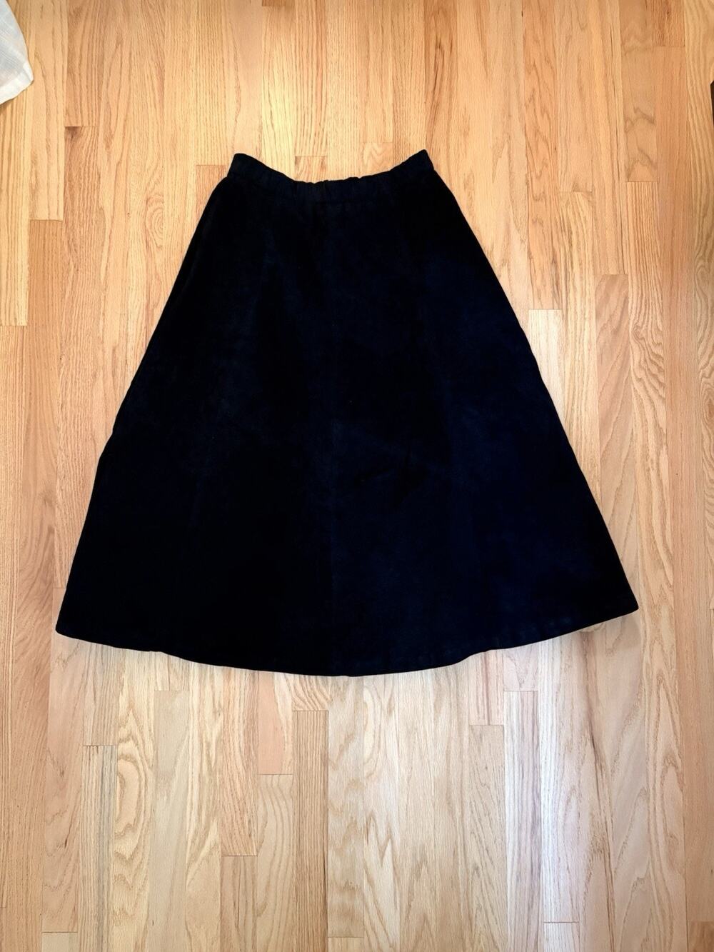 Vintage 1980’s Toffs Women’s Leather Skirt A-Line Midi Black Lined Zip Size 14